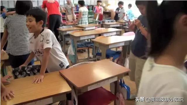 日本小学10元钱的午餐，竟引来1300余万人观看，让人深思...