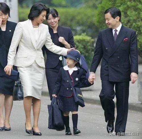 日本19年获19个诺奖，看清日本的“真面目”