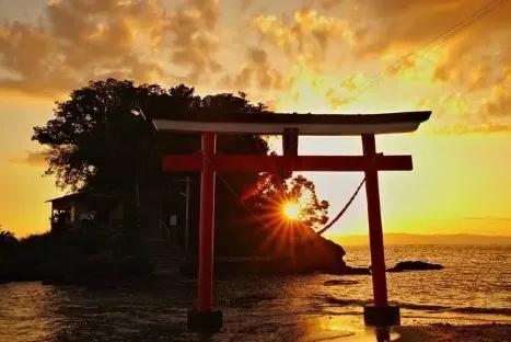 全日本最适合拍照晒图的十大神社，没人能逃过的神秘之美