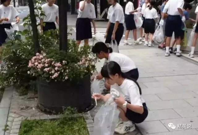 澳大利亚电视台拍摄了一部纪录片《自立的日本孩子》