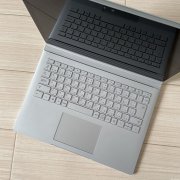 surface book，触屏笔记本，屏幕底座可分离，便宜卖